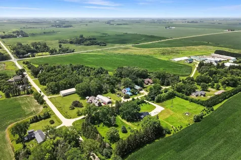 2488 239th Street New Hampton IA 50659