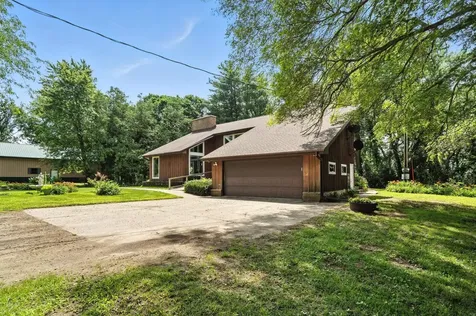 2488 239th Street New Hampton IA 50659