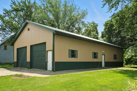 2488 239th Street New Hampton IA 50659