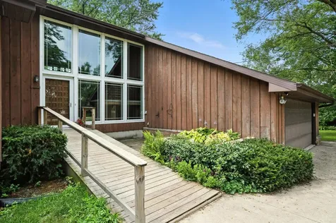 2488 239th Street New Hampton IA 50659