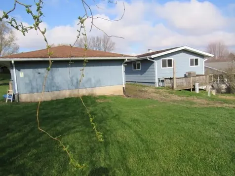 216 Celgo Avenue Monticello IA 52310