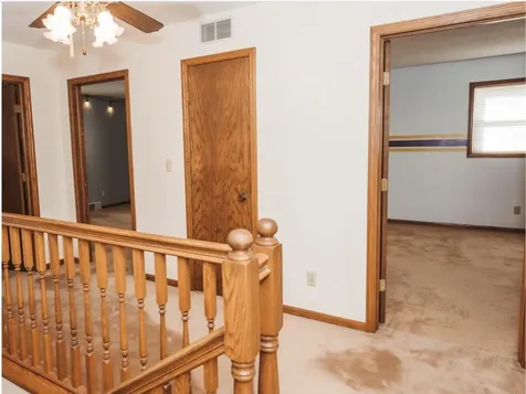 202 SW 2nd Street Elkader IA 52043