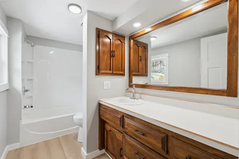 108 SW Second Street Elkader IA 52043