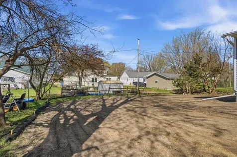 341 S Chestnut Avenue New Hampton IA 50659
