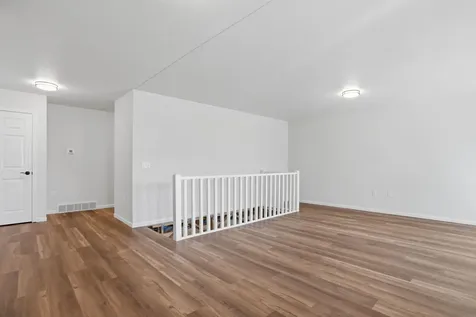 341 S Chestnut Avenue New Hampton IA 50659