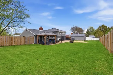 3105 Ansborough Avenue Waterloo IA 50701