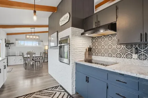 3105 Ansborough Avenue Waterloo IA 50701