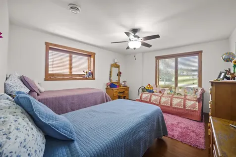 101 Ruth Road Waverly IA 50677
