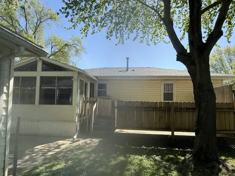 1414 Ingersoll Road Waterloo IA 50701