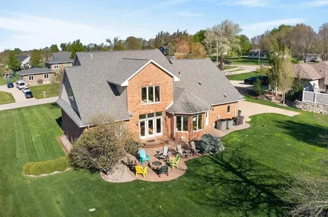 5025 South Fork Lane Waterloo IA 50701