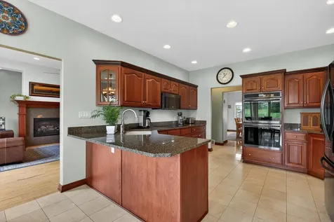 5025 South Fork Lane Waterloo IA 50701