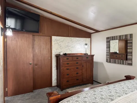401 Sunny Lane Street Denver IA 50622