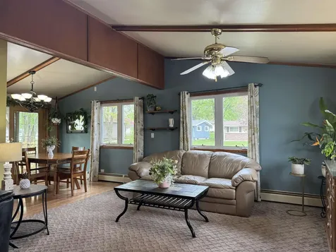 401 Sunny Lane Street Denver IA 50622