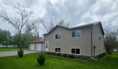 605 North Street Brandon IA 52210