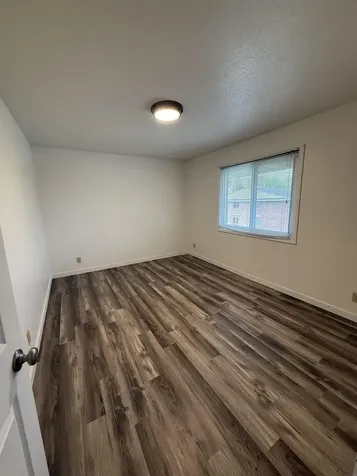 1110 Doreen Avenue Waterloo IA 50701