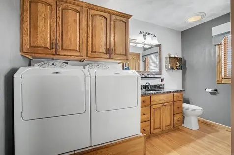 2104 332nd Avenue Dyersville IA 52040