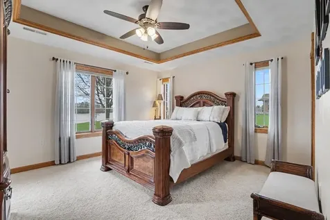 2104 332nd Avenue Dyersville IA 52040