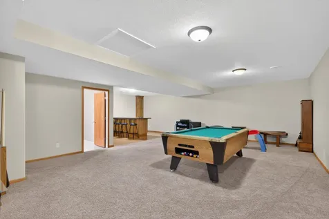 3817 Spring Court Waverly IA 50677