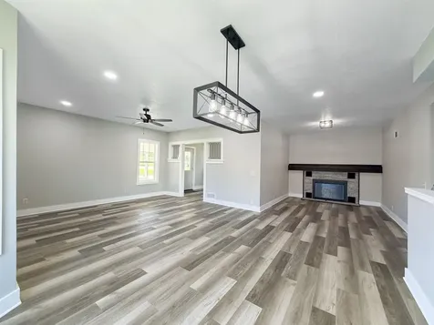 413 4th Street Gladbrook IA 50635