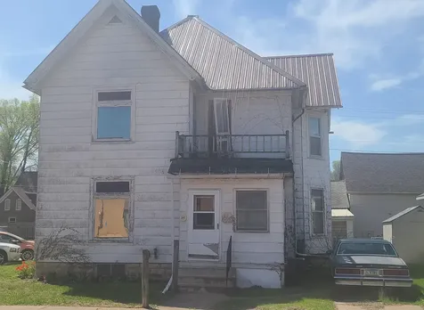 204 S River Park Drive Guttenberg IA 52052