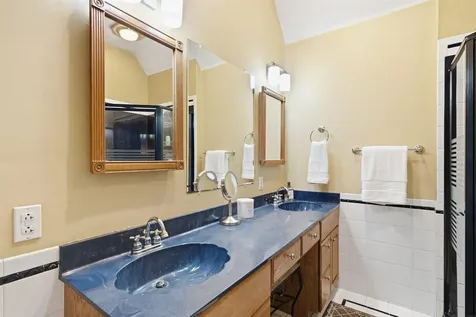 314 Lillian Lane Waterloo IA 50701