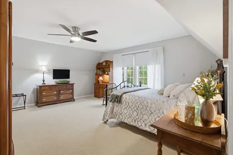 314 Lillian Lane Waterloo IA 50701