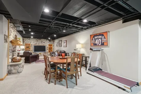 314 Lillian Lane Waterloo IA 50701