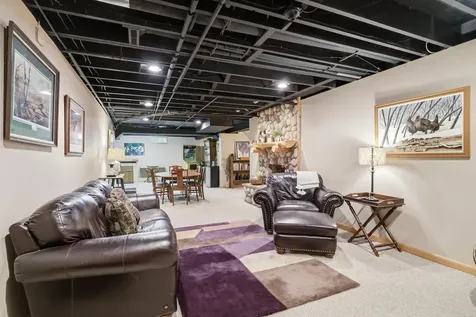 314 Lillian Lane Waterloo IA 50701