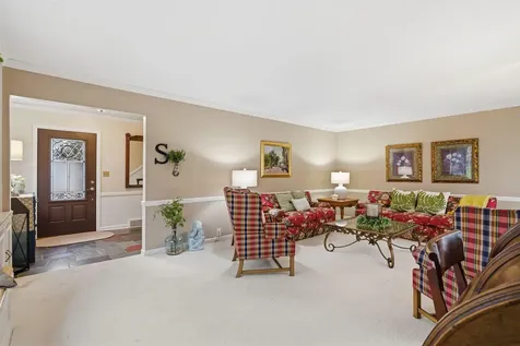 314 Lillian Lane Waterloo IA 50701
