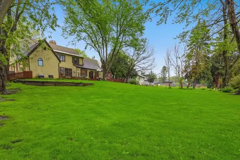 314 Lillian Lane Waterloo IA 50701