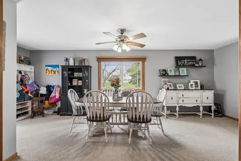 121 10th Street SW Oelwein IA 50662