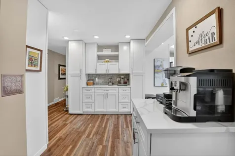 2124 Minnetonka Drive Cedar Falls IA 50613
