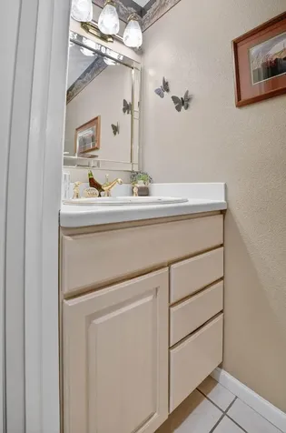 2124 Minnetonka Drive Cedar Falls IA 50613