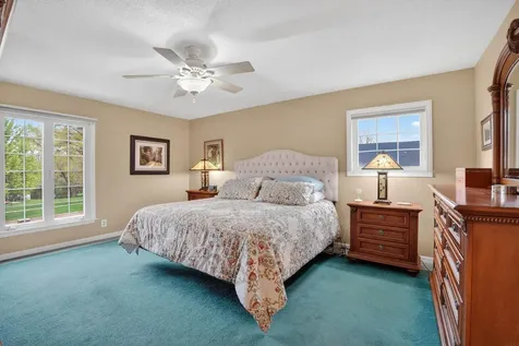 2124 Minnetonka Drive Cedar Falls IA 50613