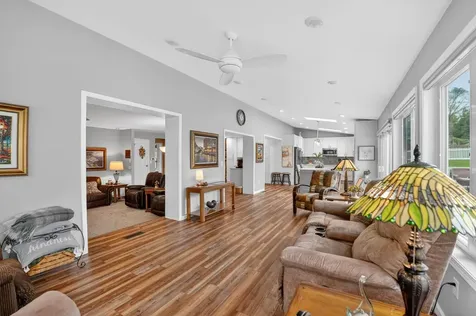 2124 Minnetonka Drive Cedar Falls IA 50613
