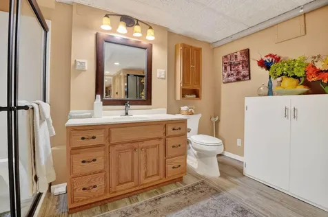 2124 Minnetonka Drive Cedar Falls IA 50613