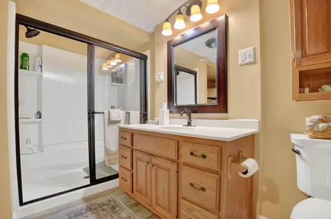 2124 Minnetonka Drive Cedar Falls IA 50613