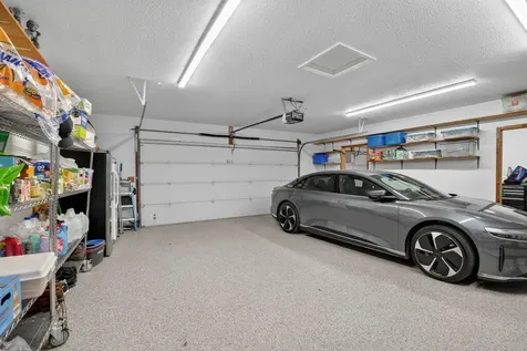 2124 Minnetonka Drive Cedar Falls IA 50613