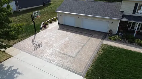 2124 Minnetonka Drive Cedar Falls IA 50613