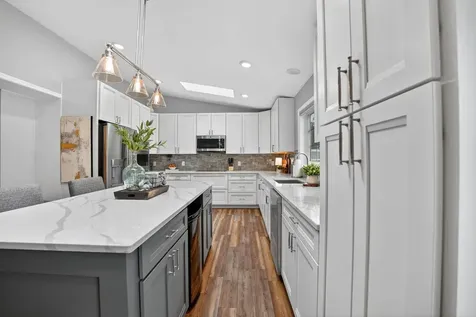 2124 Minnetonka Drive Cedar Falls IA 50613