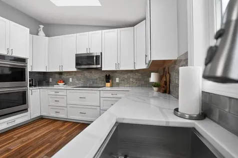 2124 Minnetonka Drive Cedar Falls IA 50613