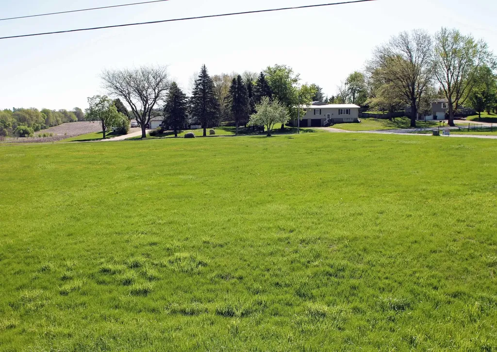Parcel T Bremer Road Waverly IA 50677