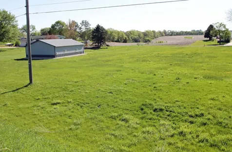 Parcel S Bremer Road Waverly IA 50677