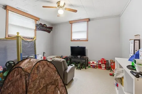 1102 Woodring Drive Waverly IA 50677