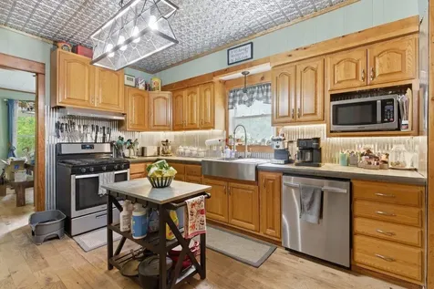 200 Forrest Avenue Denver IA 50622