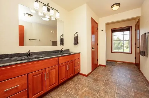 1210 N Walnut Street Sumner IA 50674