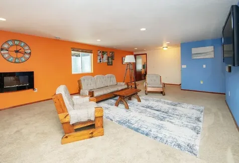 1210 N Walnut Street Sumner IA 50674