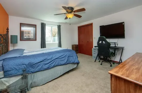 1210 N Walnut Street Sumner IA 50674