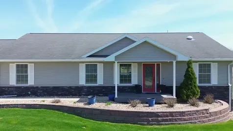 1210 N Walnut Street Sumner IA 50674