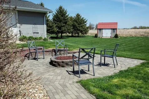 1210 N Walnut Street Sumner IA 50674